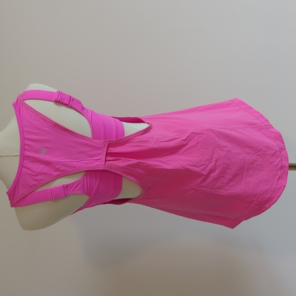 Lululemon size 6 bright pink tank top with built-in sports bra - Picture 4 of 9